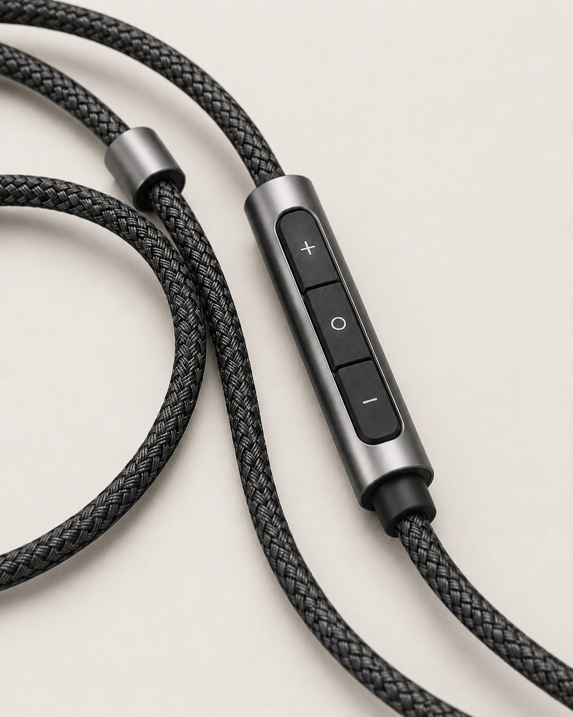 AUDR Tide Wired Earbuds – Brushed Metal Faceplate